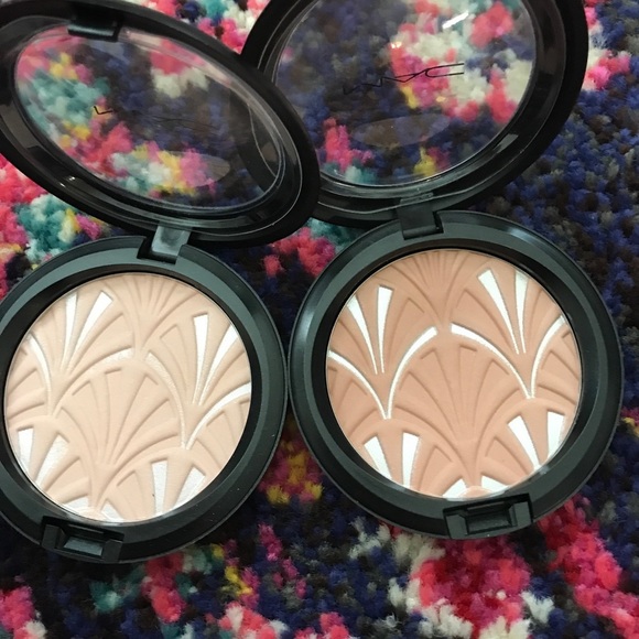 Mac Highlight Powder Duo - Picture 2 of 5